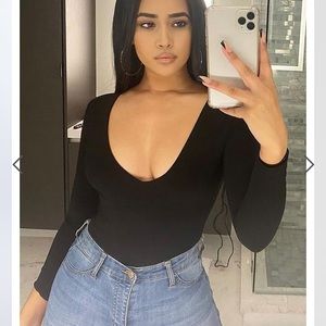 Louise V Neck Bodysuit - Black